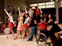 /album/fotogalerie/a425-glee-scene-dance-lc-120909-jpg/